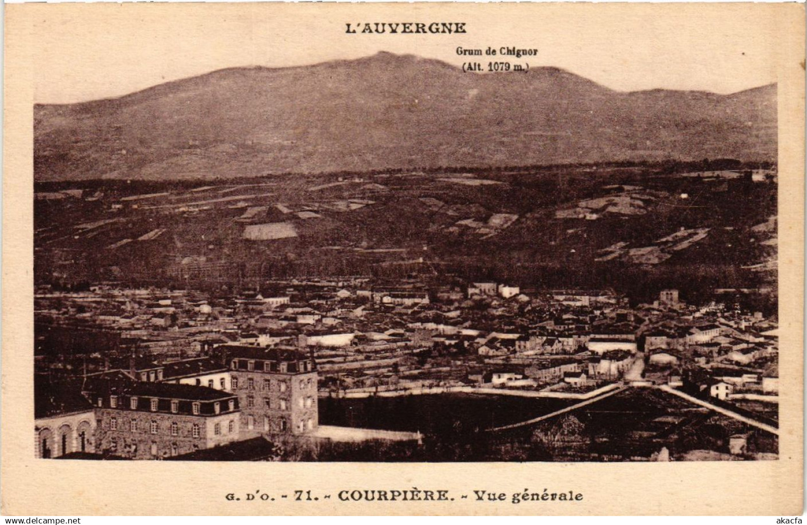 CPA L'Auvergne COURPIERE vue générale (409897)