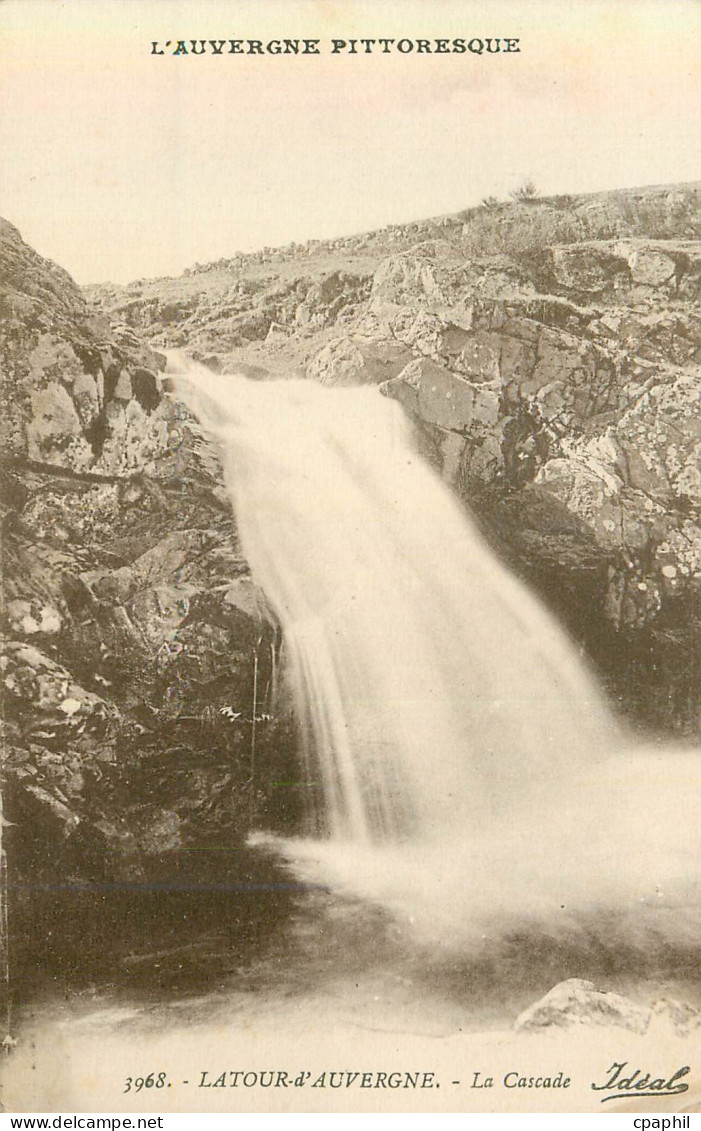 CPA L auvergne pittoresque 3968 latour d auvergne la cascade