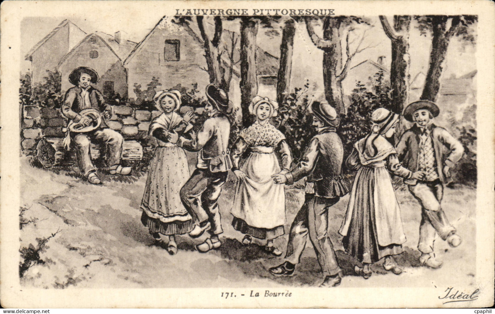 CPA L Auvergne Pittoresque La Bourree Folklore Costume