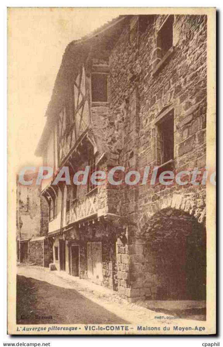 CPA L'Auvergne Vic Le Comte