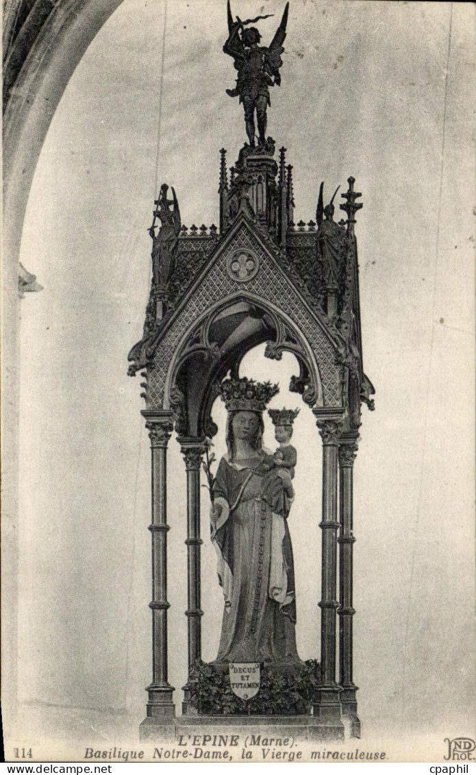 CPA L'Epine Basilique Notre Dame la Vierge miraculeuse