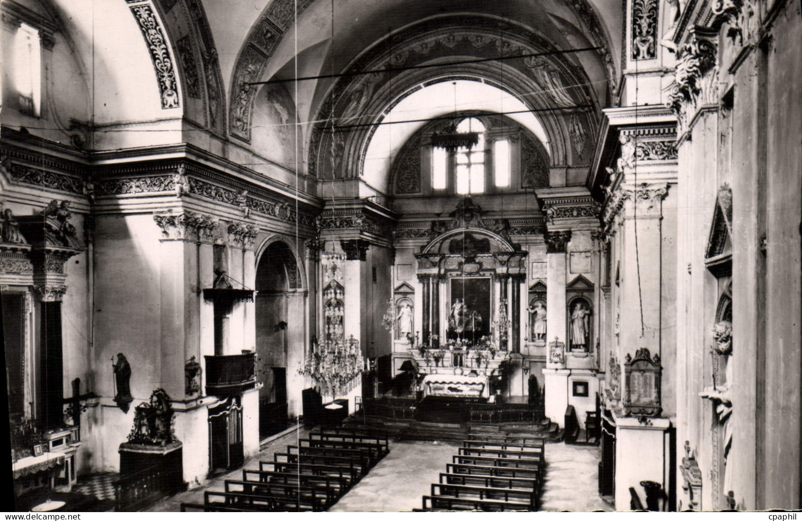 CPA L'Escarene Interieur De I'Eglise