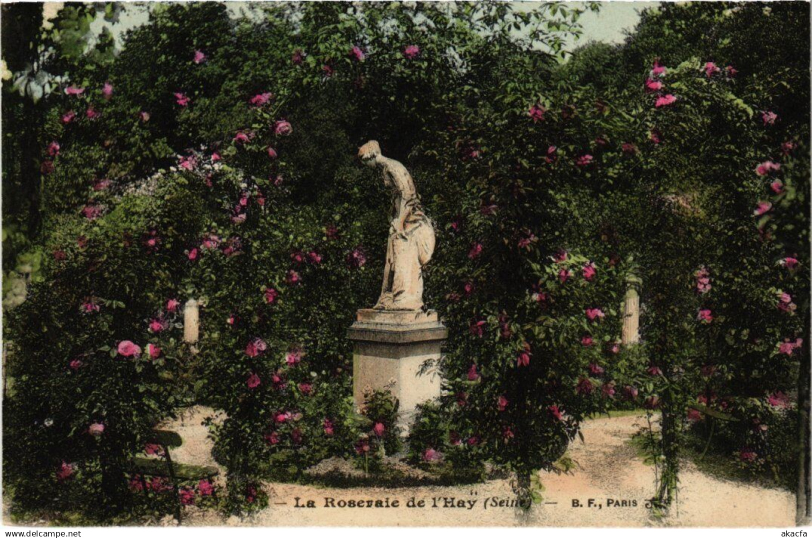 CPA L'Hay les Roses Roseraie (1348965)