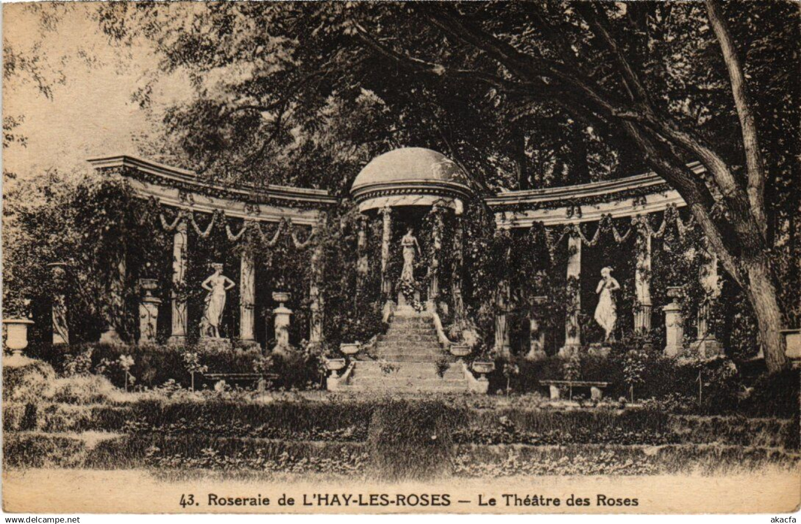 CPA L'Hay les Roses Roseraie Le Theatre des Roses (1348974)