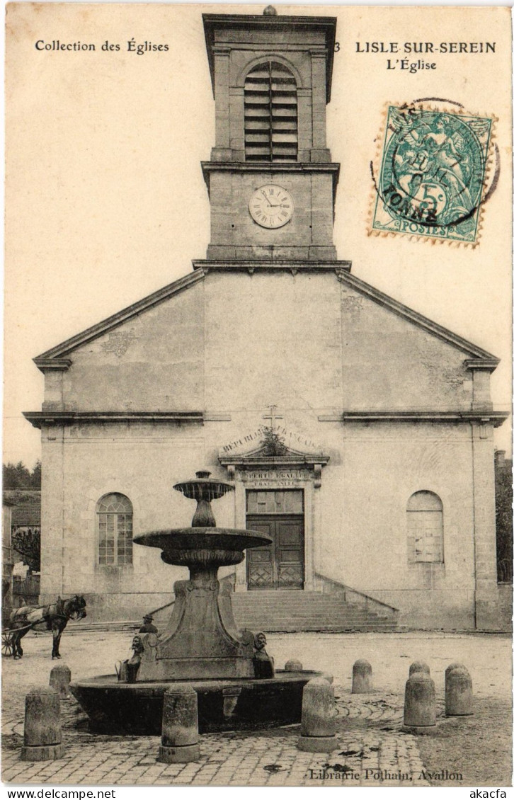 CPA L'Isle sur Serein Eglise (1478468)