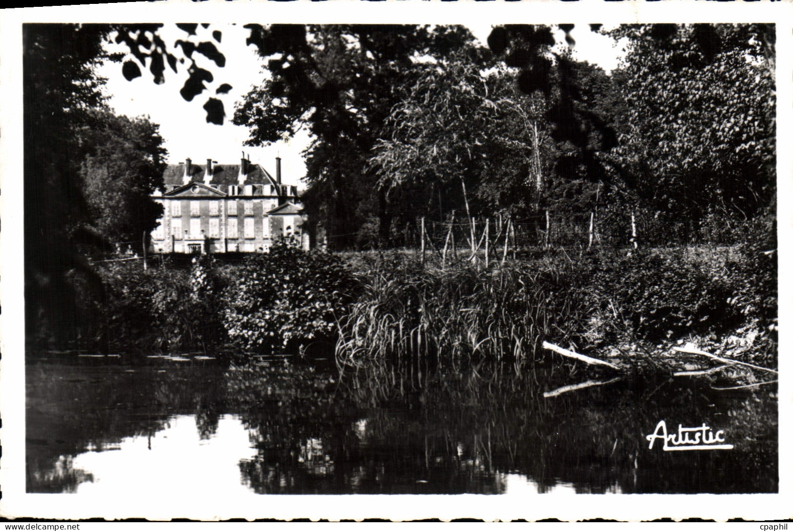 CPA L'Isle Sur Serein Le Château