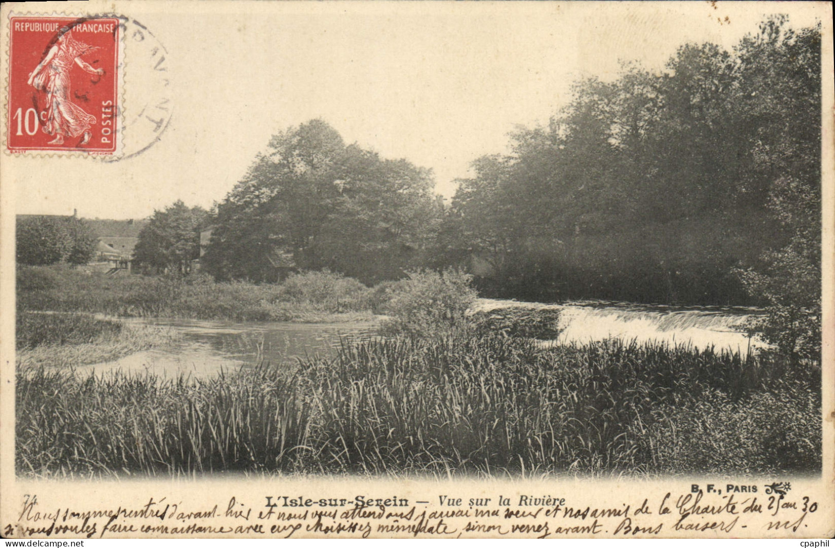 CPA L'Isle Sur Serein Vue Sur La Riviere