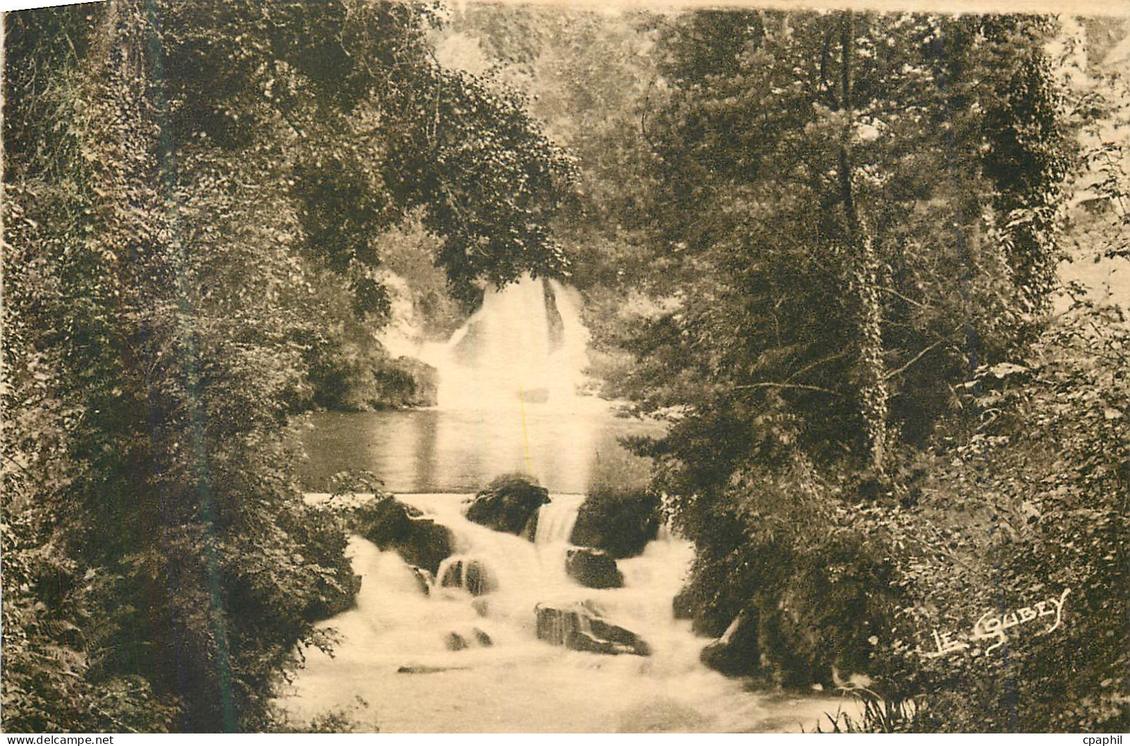 CPA La basse normandie pittoresque 3103 le vast manche cascades de la saire