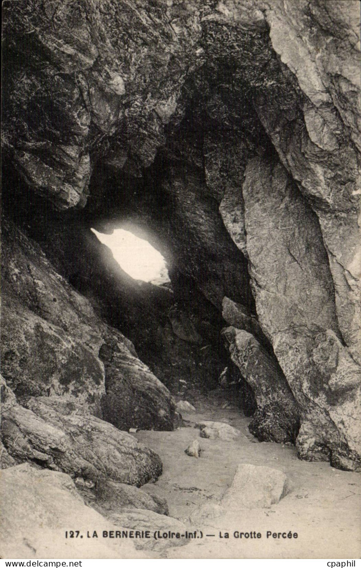 CPA La Bernerie La grotte percee