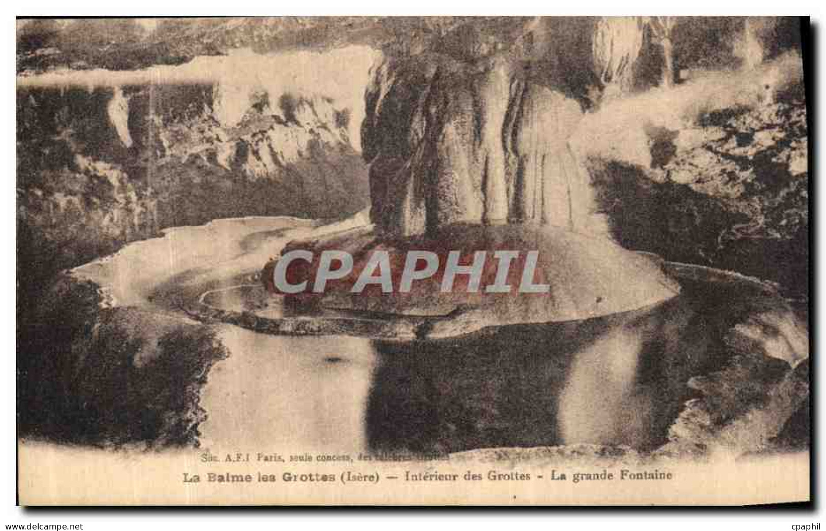 CPA La Blame les Grottes Interieur des Grottes La grande Fontaine
