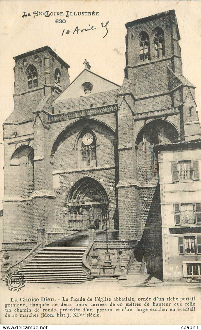 CPA la Chaise Dieu la Facade de l'Eglise Abbatiale