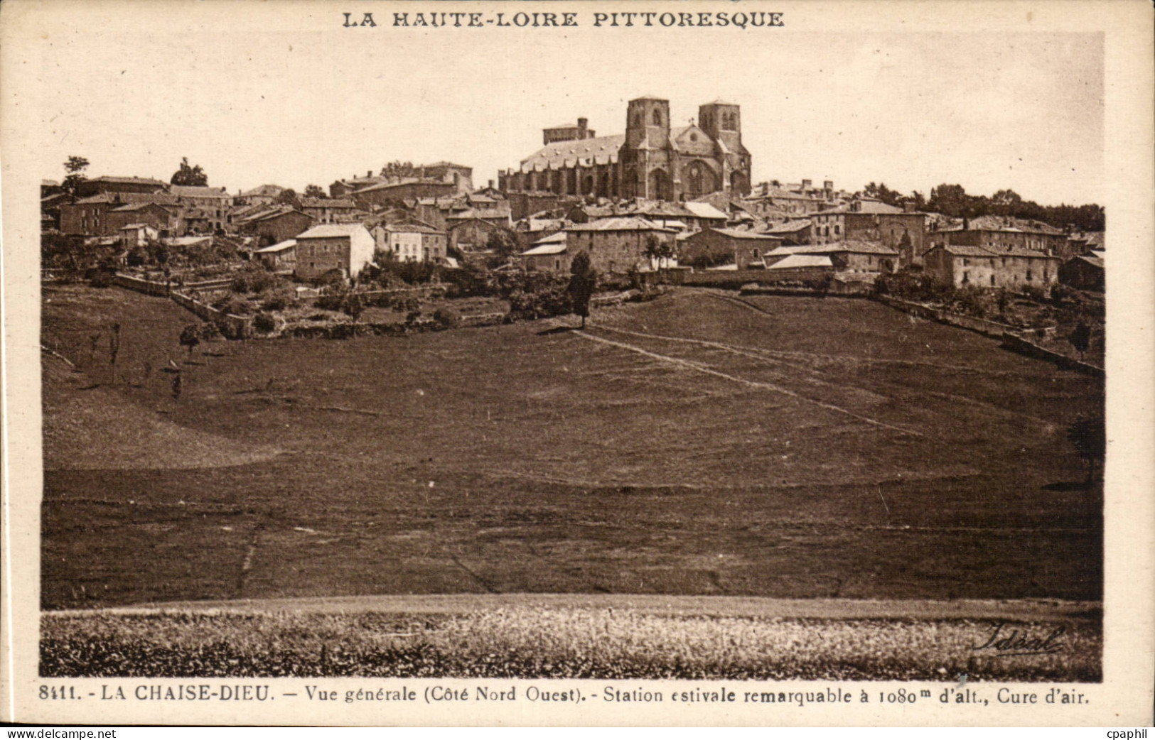 CPA La Chaise Dieu Vue generale Station estivale