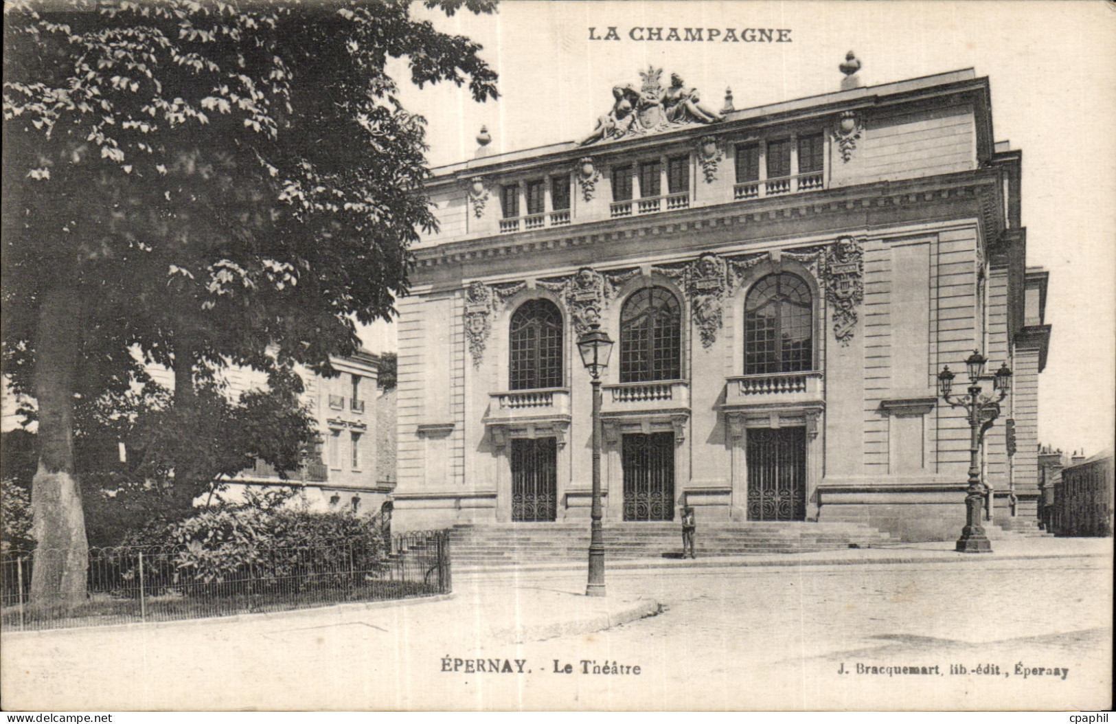 CPA La Champagne Epernay Le Theatre