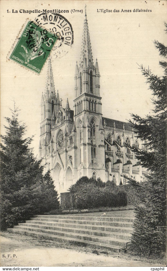 CPA La Chapelle Montligeon L'Eglise des Ames delaissees