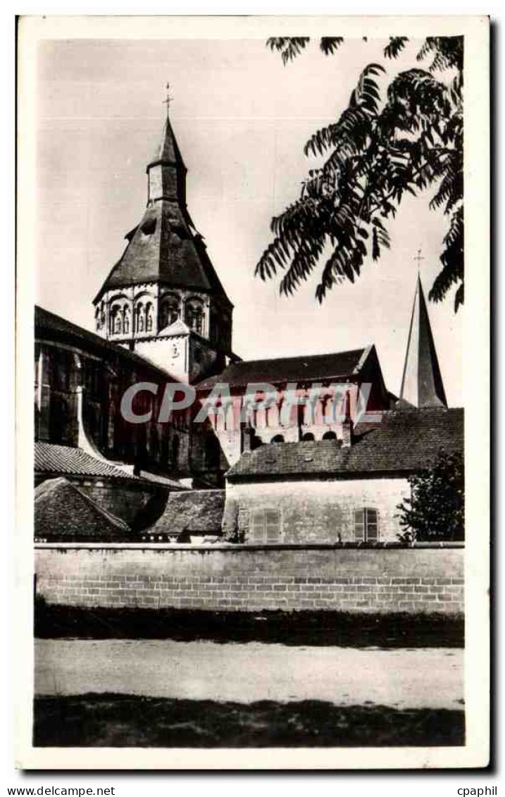 CPA La Charite sur Loire L'Eglise Ste Croix