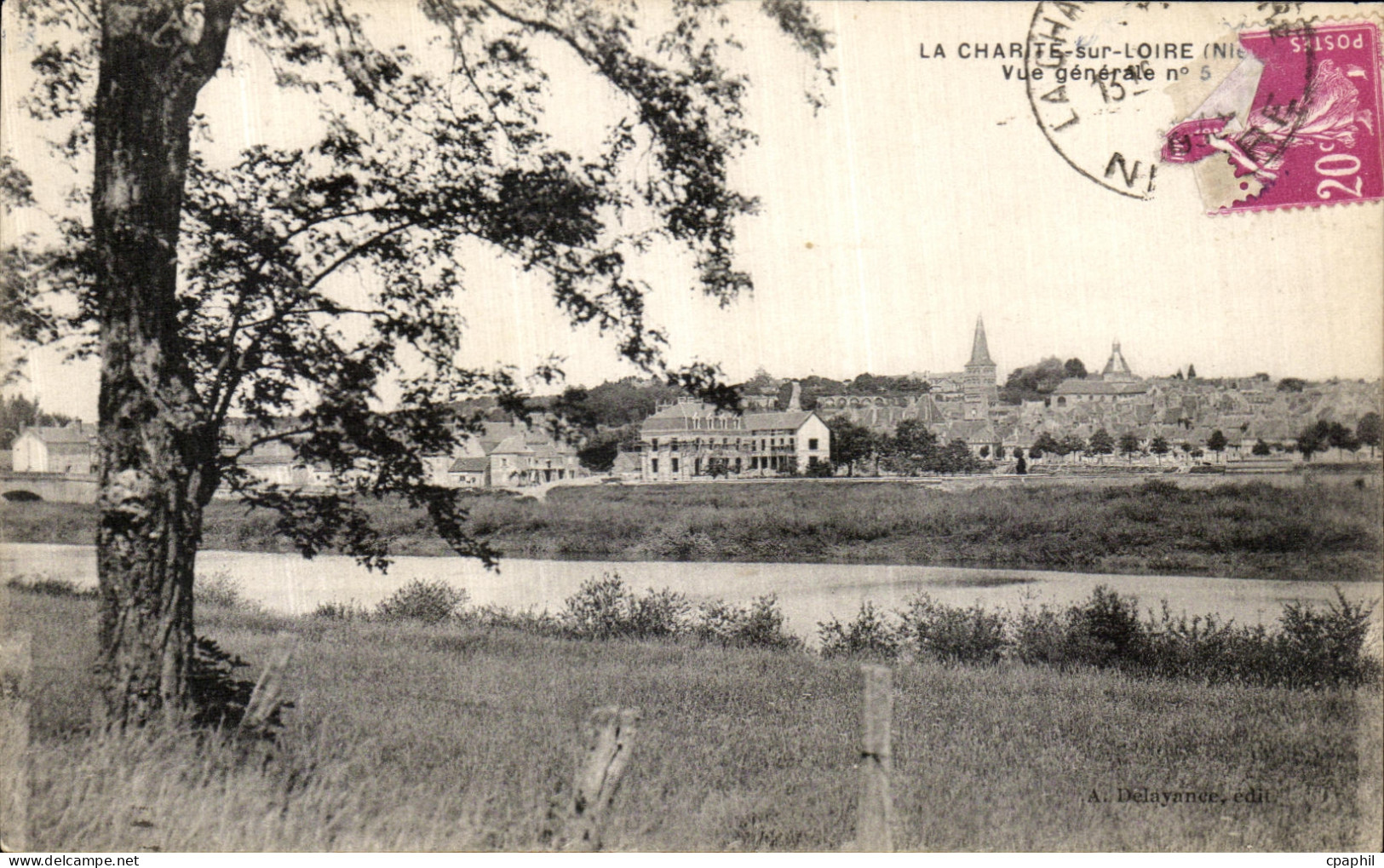 CPA La Charite sur Loire vue generale