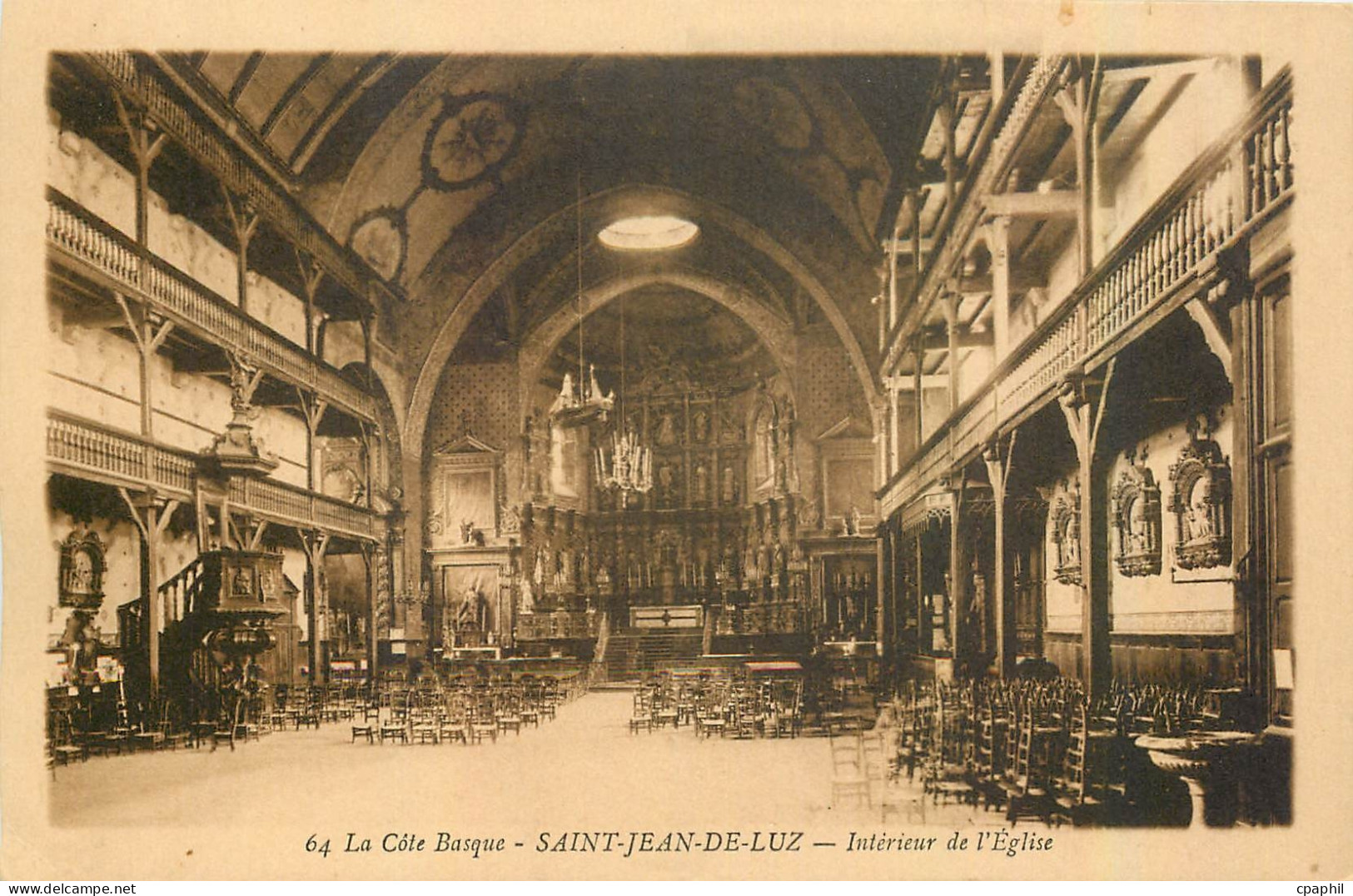 CPA La Cote Basque Saint Jean de Luz Interieur de l'Eglise