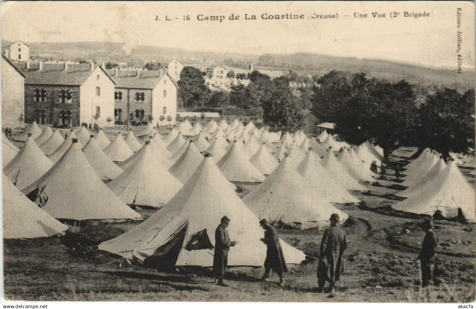 CPA LA COURTINE Camp de La Courtine - Une Vue - 2e Brigade (1144350)