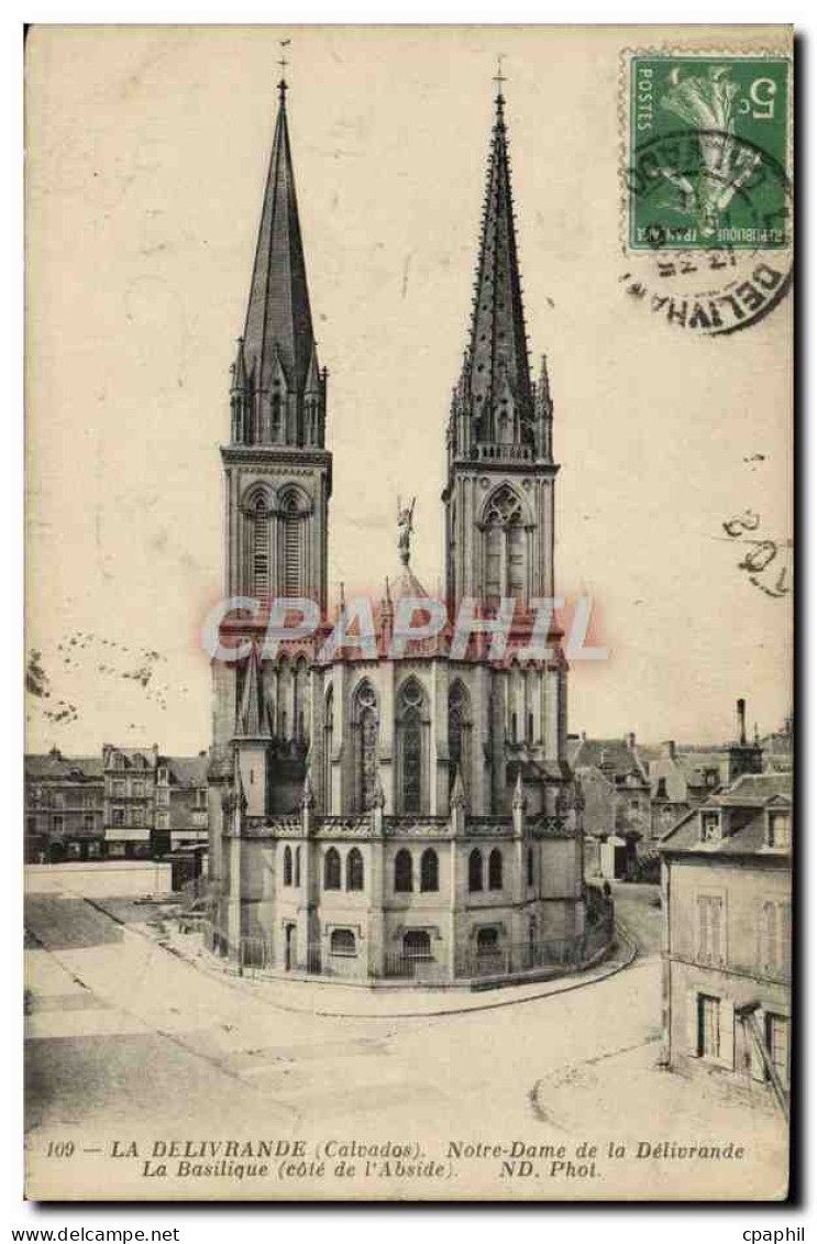 CPA La Delivrande Notre Dame de La Delivrande La Basilique