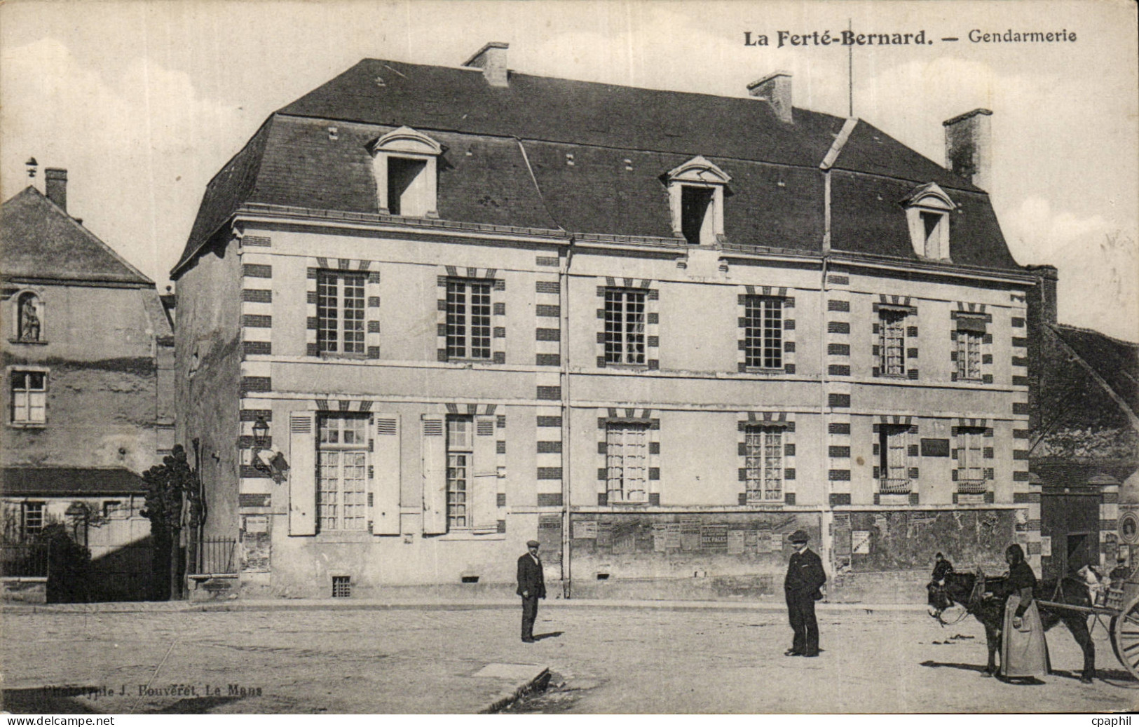 CPA La ferte Bernard Gendarmerie