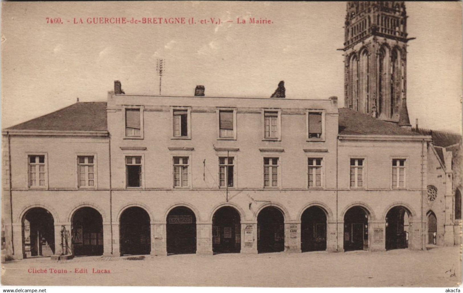 CPA LA GUERCHE-de-BRETAGNE La Mairie (1250553)