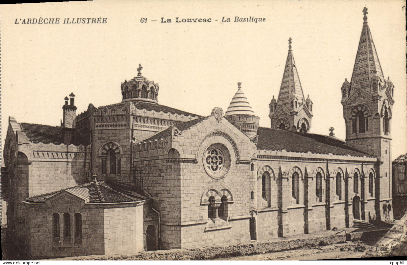 CPA La Louvesc La Basilique