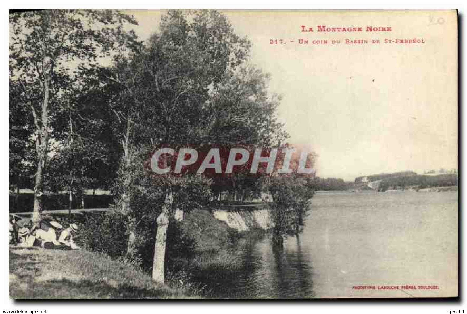CPA La Montagne Noire Un Coin du Bassin de St Ferreol