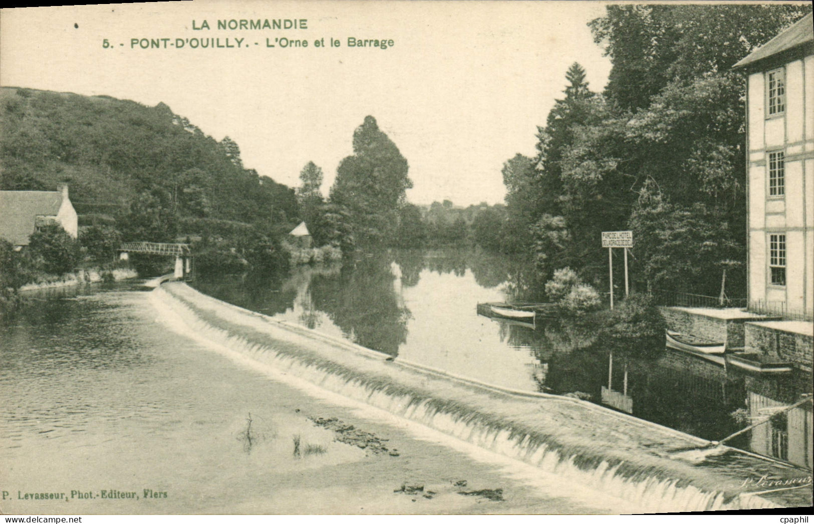 CPA La Normandie Pont D'Ouilly L'Orne et le Barrage