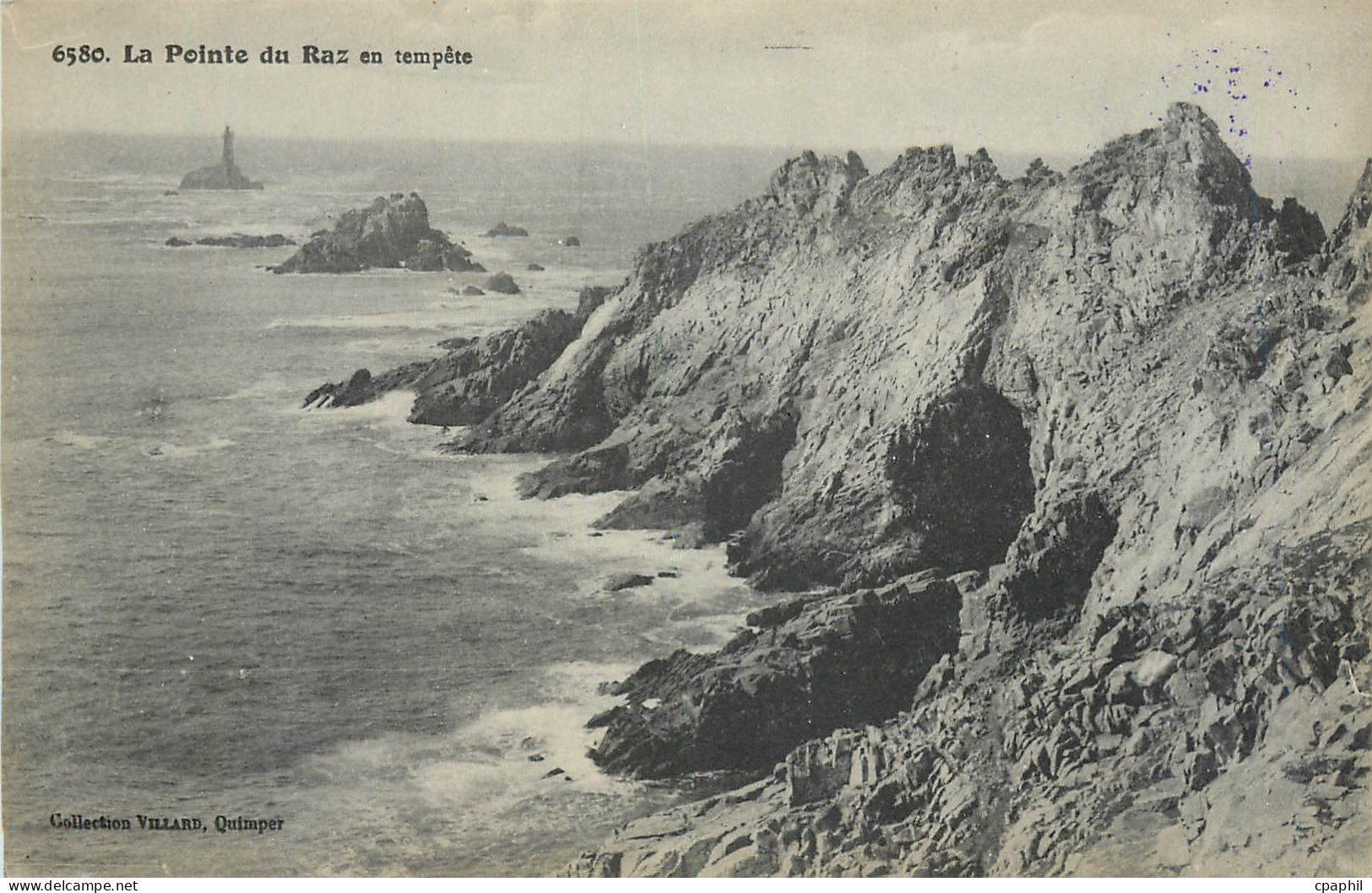 CPA La Pointe du Raz en tempete