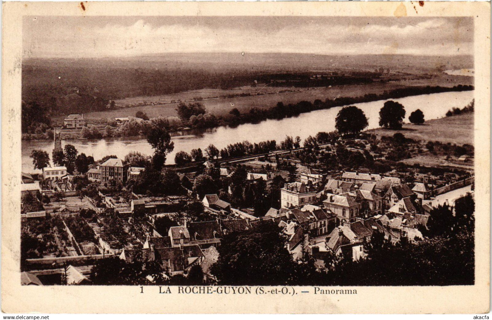 CPA La Roche Guyon panorama (1318002)