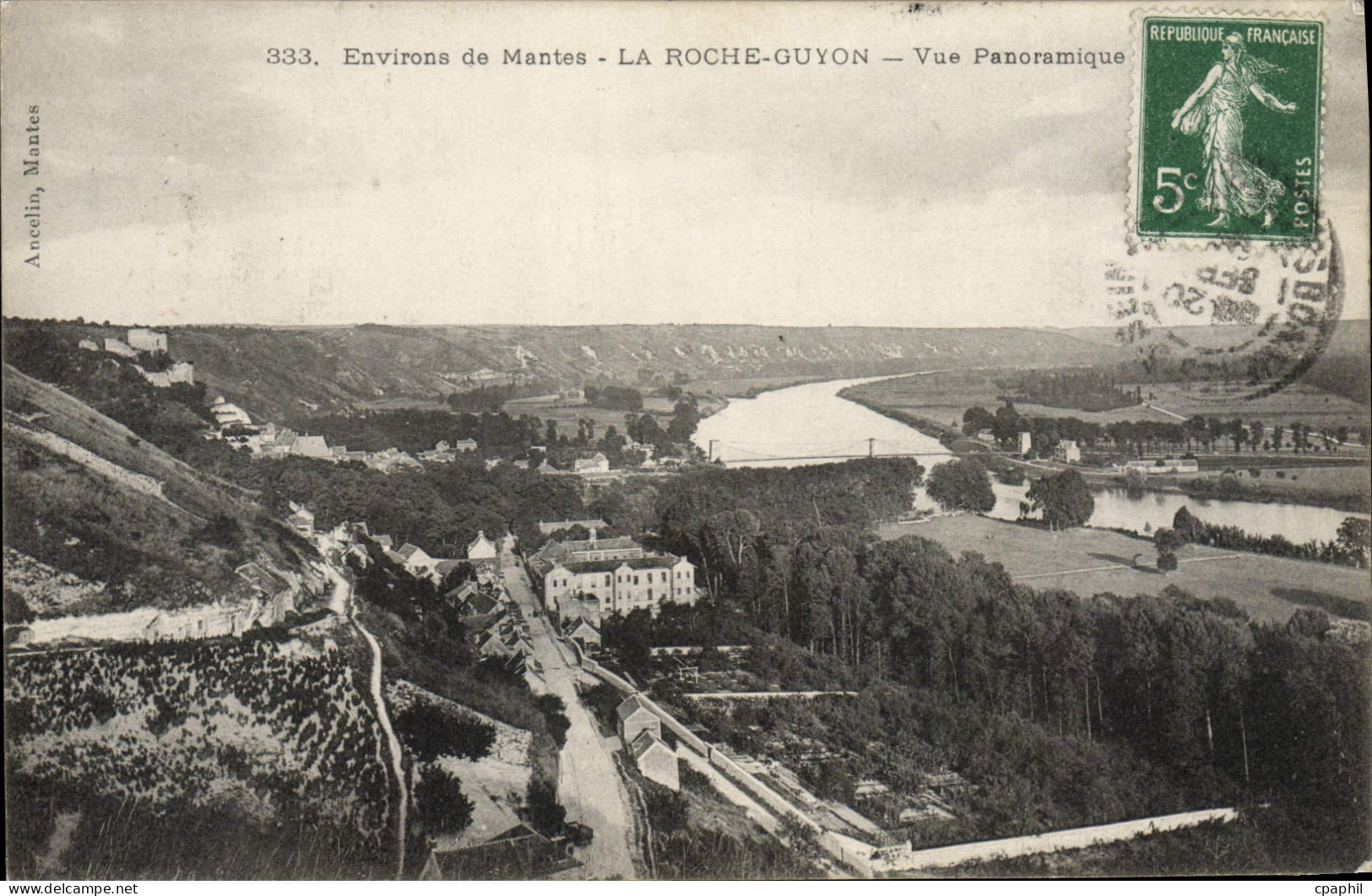 CPA La Roche Guyon Vue Panoramique