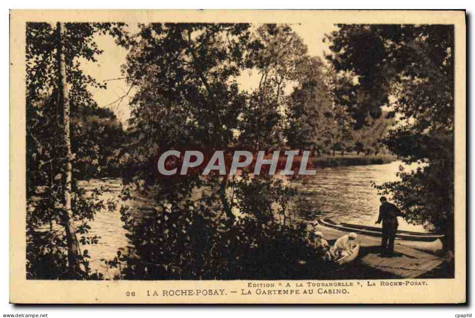 CPA La Roche Posay La Gartempe Au Casino