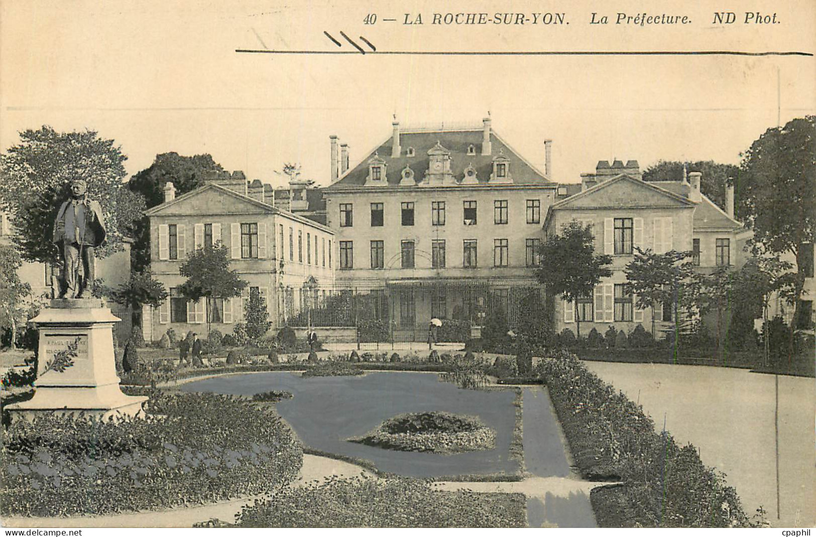 CPA La Roche sur Yon La Prefecture