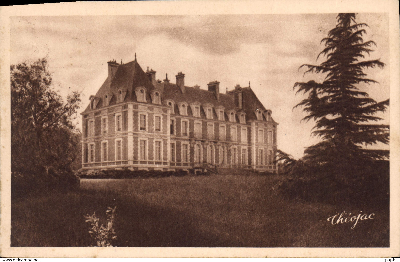 CPA LA SOUTERRAINE château de la Fot