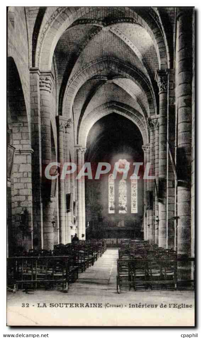 CPA La Souterraine Interieur de l'eglise