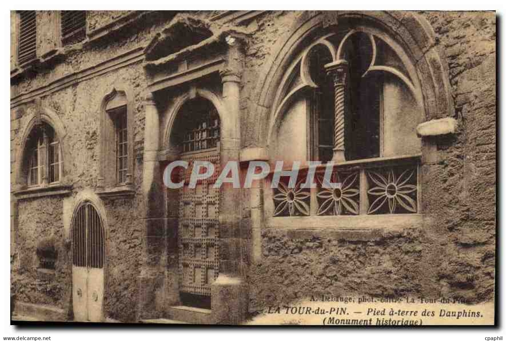 CPA la Tour du Pin Pied a Terre des Dauphins