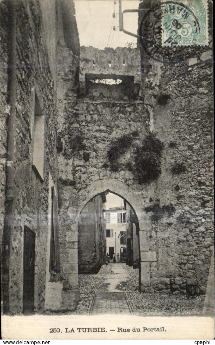 CPA La Turbie Rue du Portall