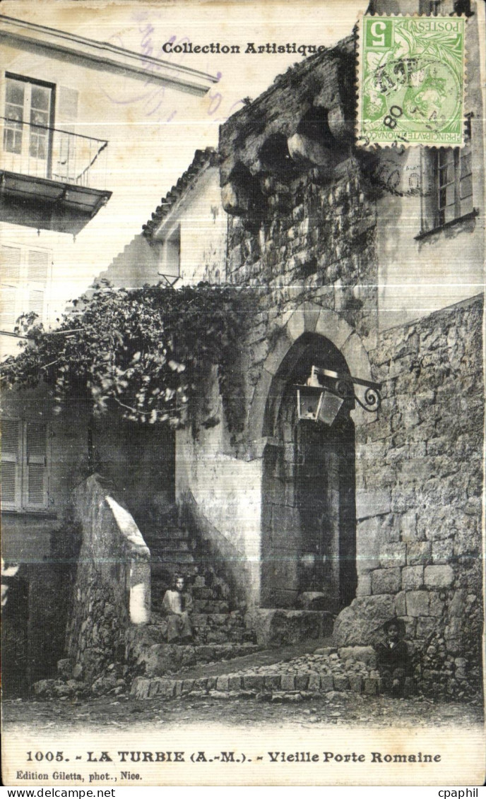 CPA La Turbie Vieille Porte Romaine