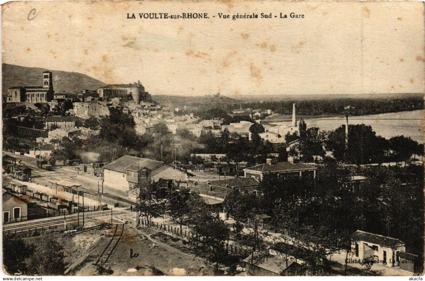 CPA La VOULTE-sur-RHONE Vue générale Sud. La Gare (660622)