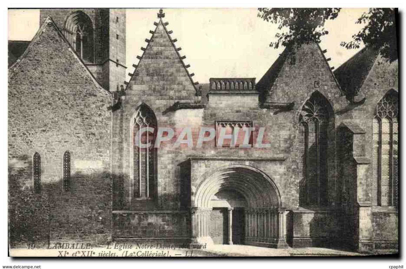 CPA Lamballe Eglise Notre Dame la Collegiale