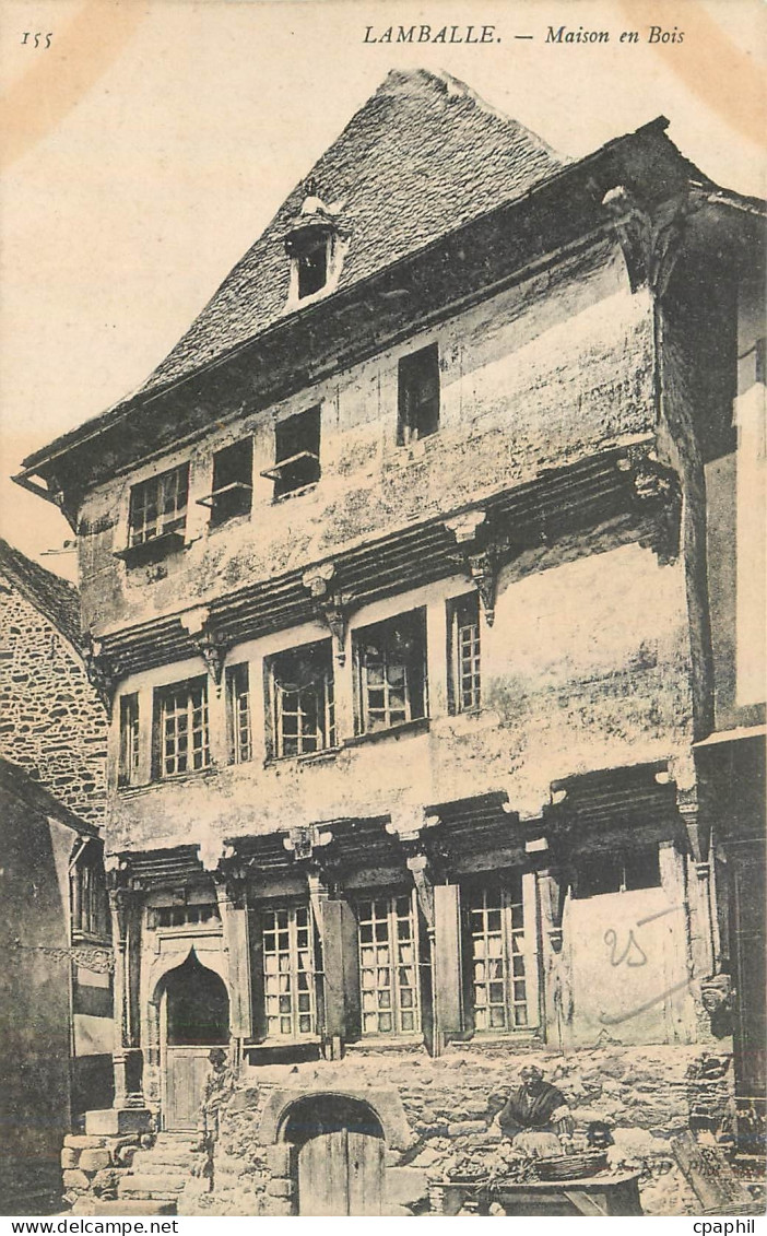 CPA Lamballe Maison en Bois