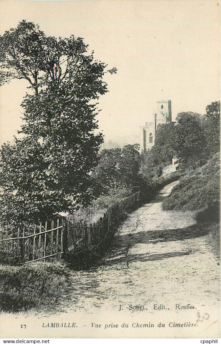 CPA Lamballe Vue prise du Chemin du cimetiere