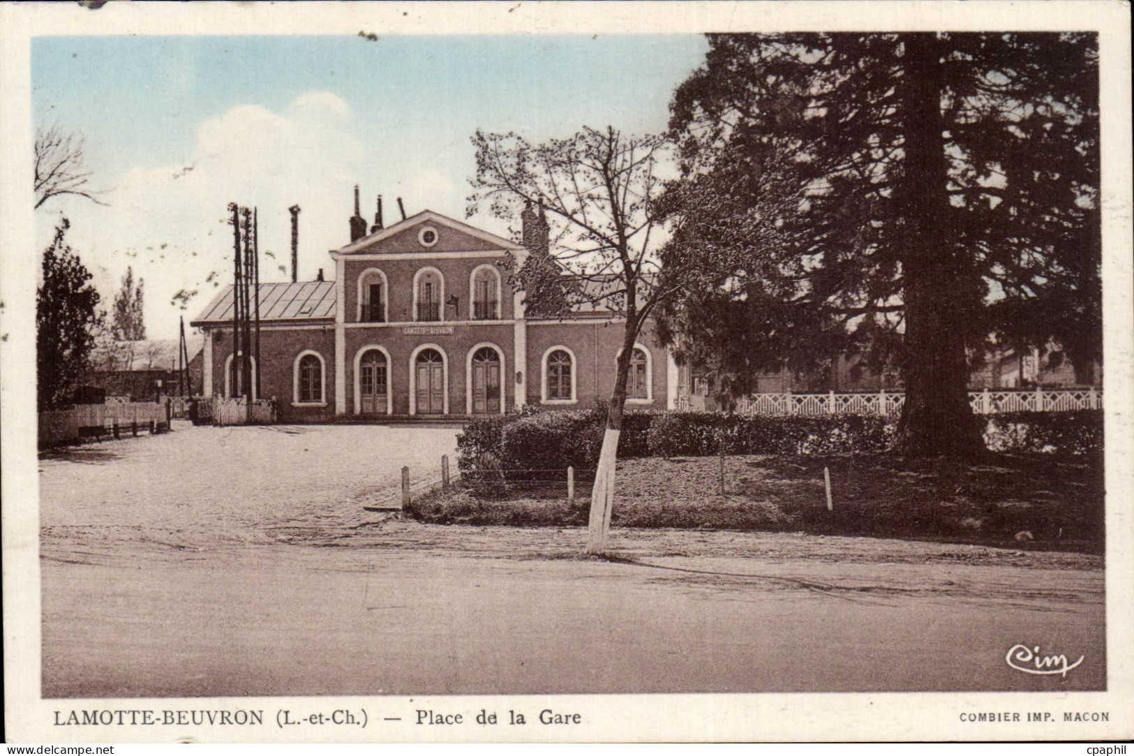 CPA Lamotte Beuvron Place de la gare