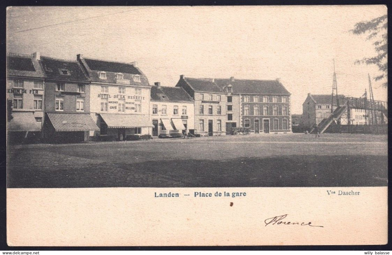 +++ CPA - LANDEN - Place de la Gare  //
