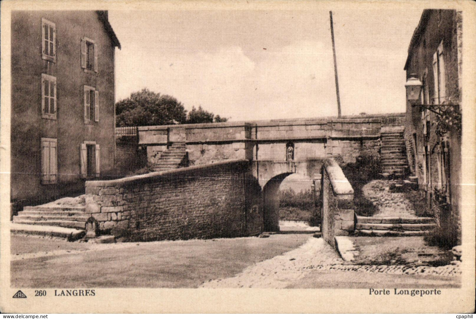 CPA Langres Porte Longeporte