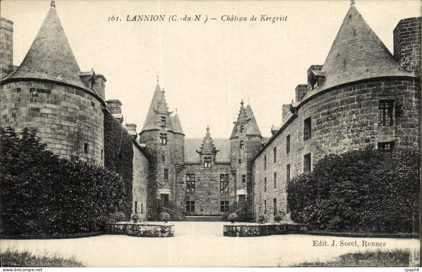 CPA Lannion Chateau de Kergrist