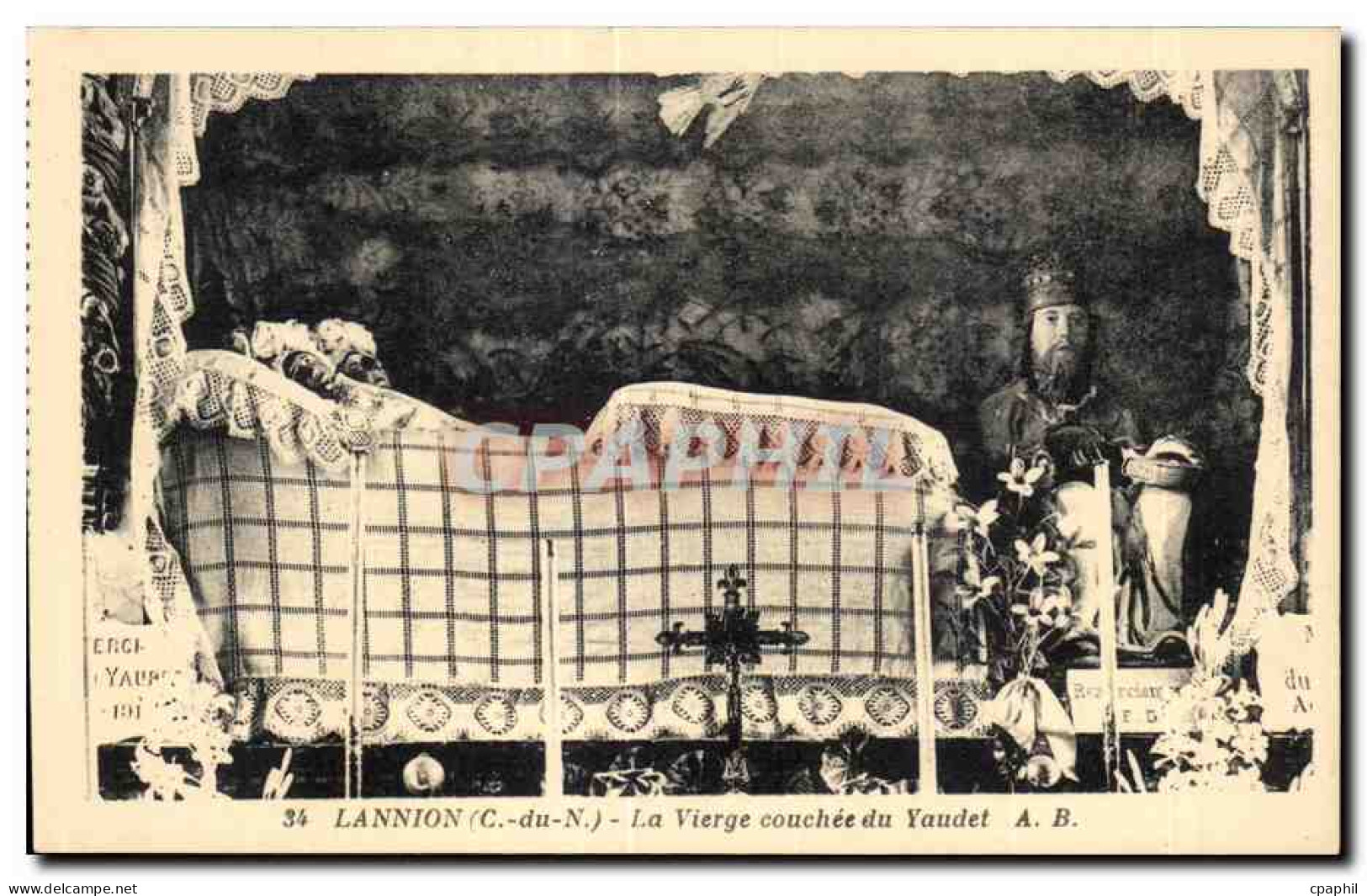 CPA Lannion La Vierge Couchee du Yaudet