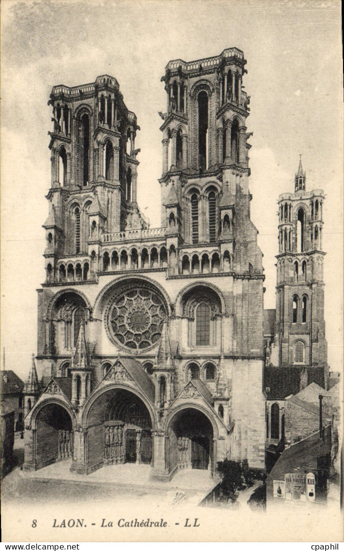 CPA Laon La Cathedrale
