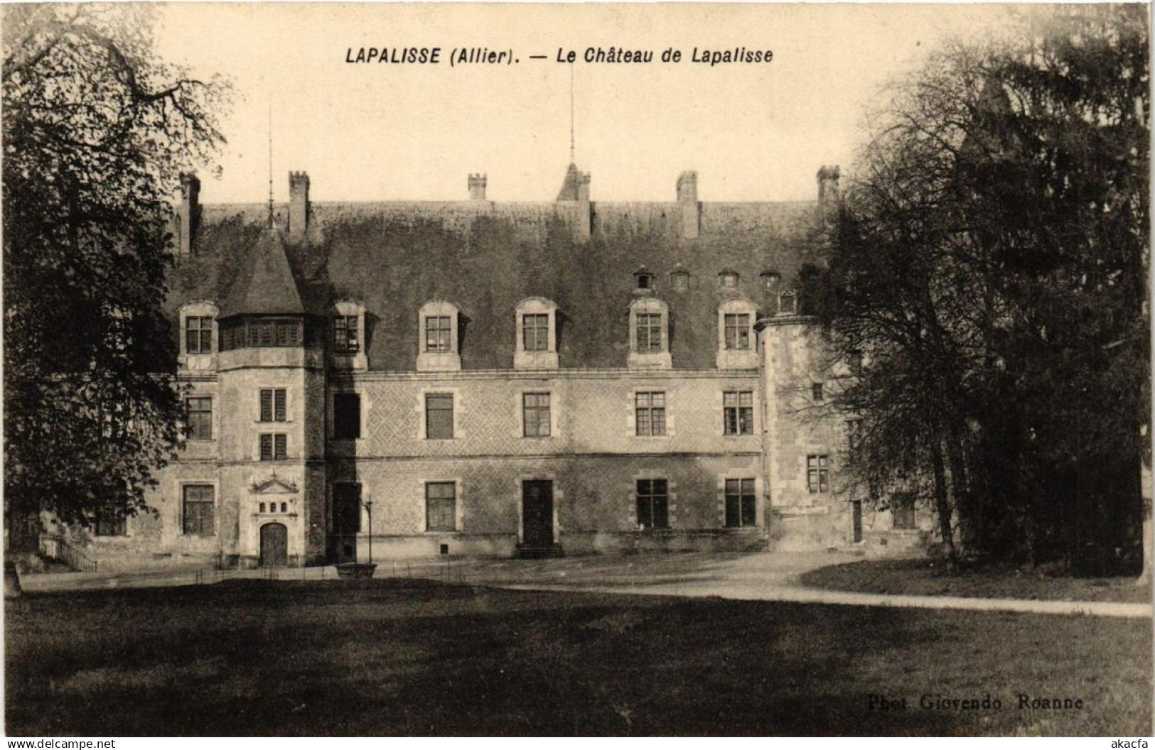 CPA LAPALISSE Le Chateau de LAPALISSE (682583)