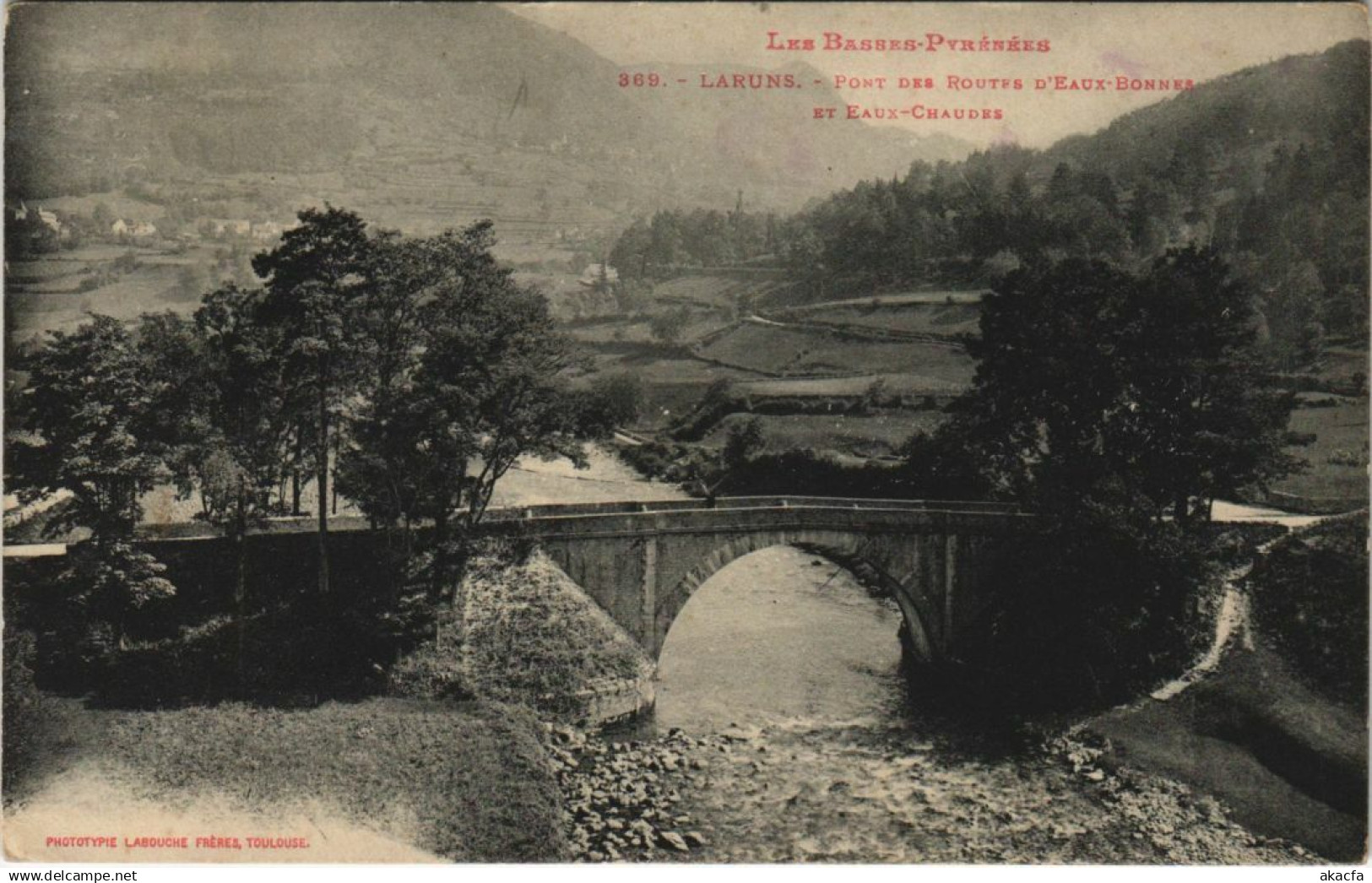 CPA Laruns Pont des Routes FRANCE (1131302)